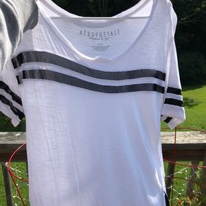 Aeropostale black lined white shirt